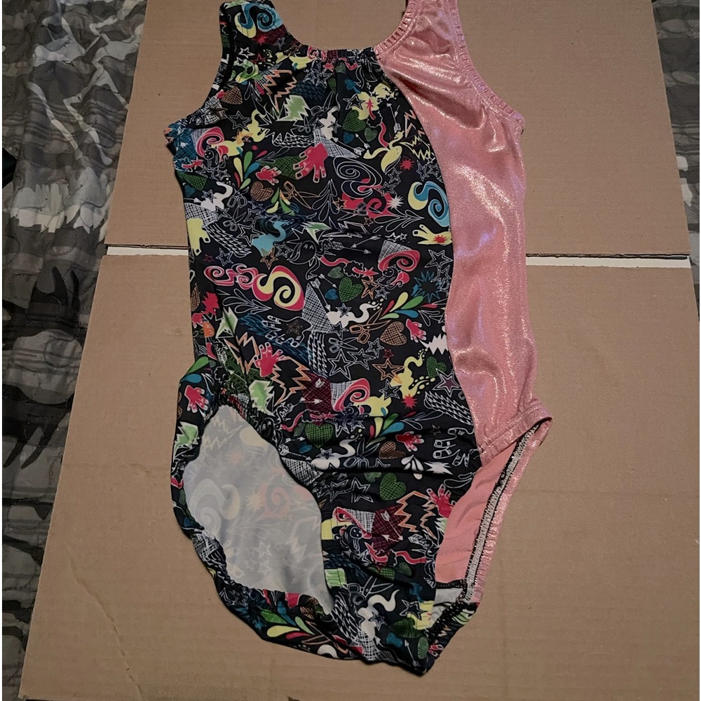 Gymnastic leotard